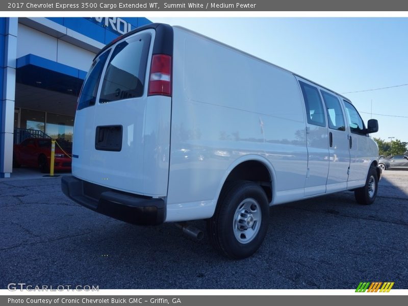 Summit White / Medium Pewter 2017 Chevrolet Express 3500 Cargo Extended WT