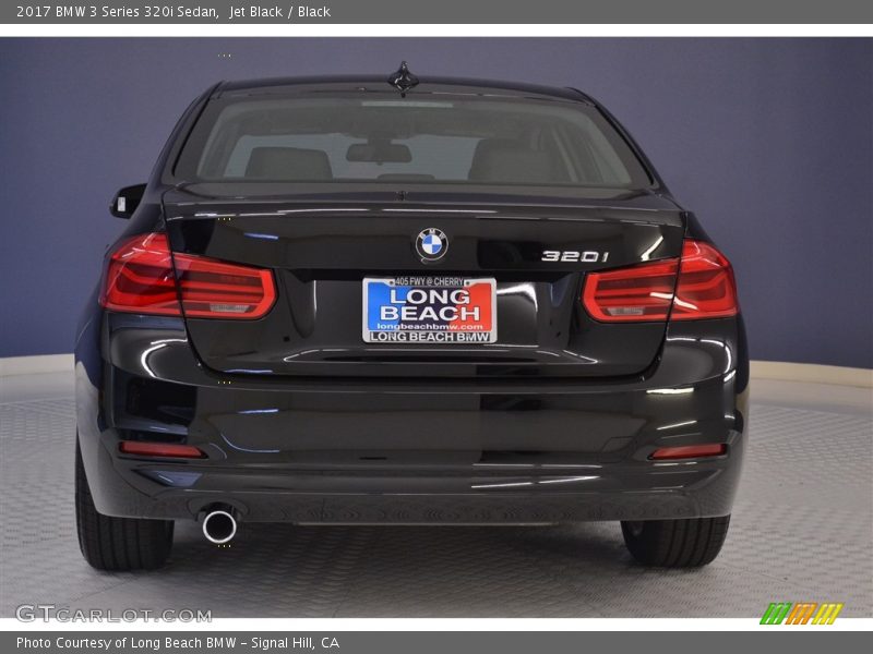 Jet Black / Black 2017 BMW 3 Series 320i Sedan