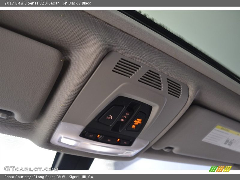 Jet Black / Black 2017 BMW 3 Series 320i Sedan