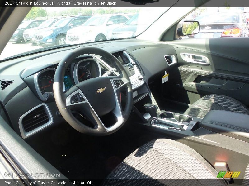 Nightfall Gray Metallic / Jet Black 2017 Chevrolet Equinox LT