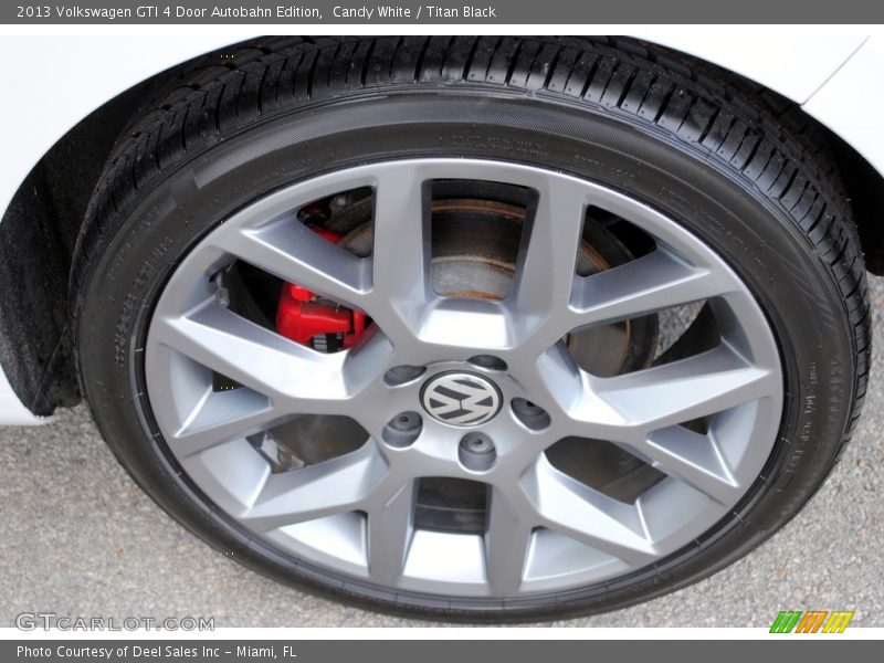 Candy White / Titan Black 2013 Volkswagen GTI 4 Door Autobahn Edition