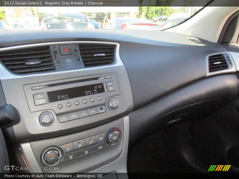 Magnetic Gray Metallic / Charcoal 2013 Nissan Sentra S