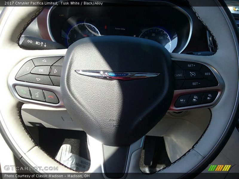 Tusk White / Black/Alloy 2017 Chrysler Pacifica Limited