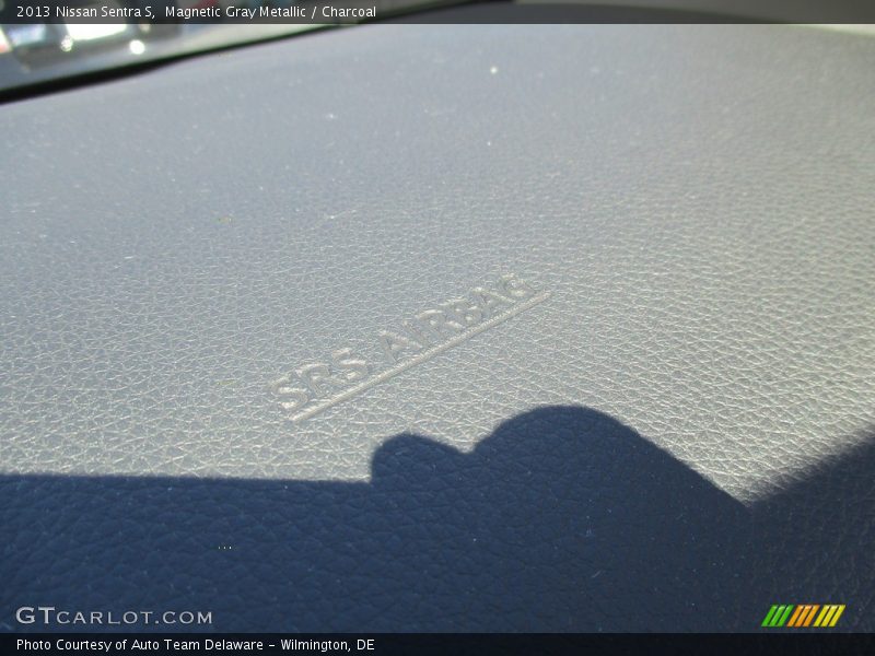 Magnetic Gray Metallic / Charcoal 2013 Nissan Sentra S