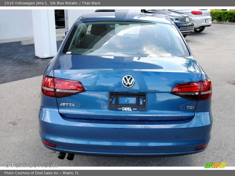 Silk Blue Metallic / Titan Black 2016 Volkswagen Jetta S