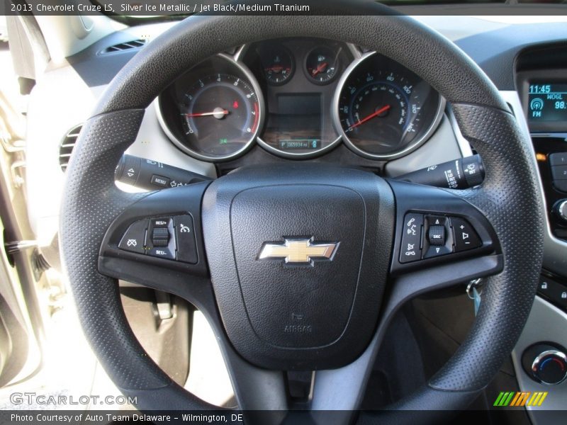 Silver Ice Metallic / Jet Black/Medium Titanium 2013 Chevrolet Cruze LS