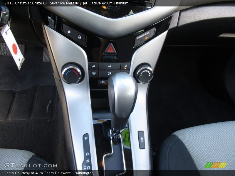 Silver Ice Metallic / Jet Black/Medium Titanium 2013 Chevrolet Cruze LS