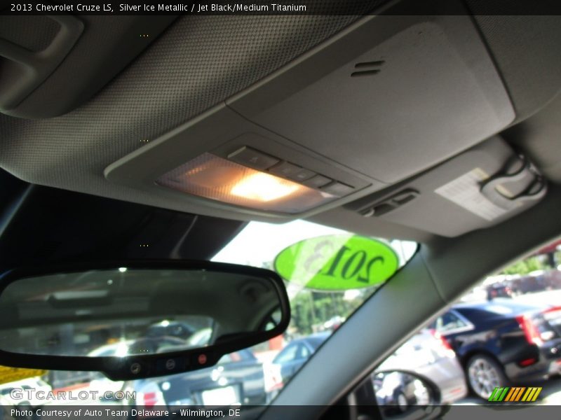 Silver Ice Metallic / Jet Black/Medium Titanium 2013 Chevrolet Cruze LS