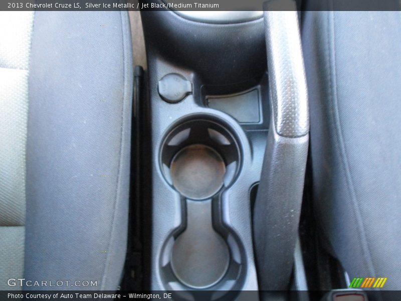 Silver Ice Metallic / Jet Black/Medium Titanium 2013 Chevrolet Cruze LS