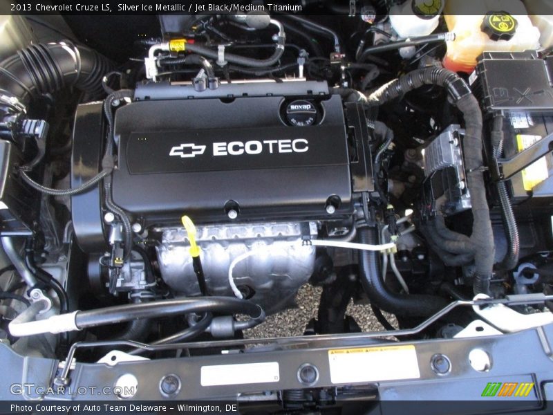 Silver Ice Metallic / Jet Black/Medium Titanium 2013 Chevrolet Cruze LS