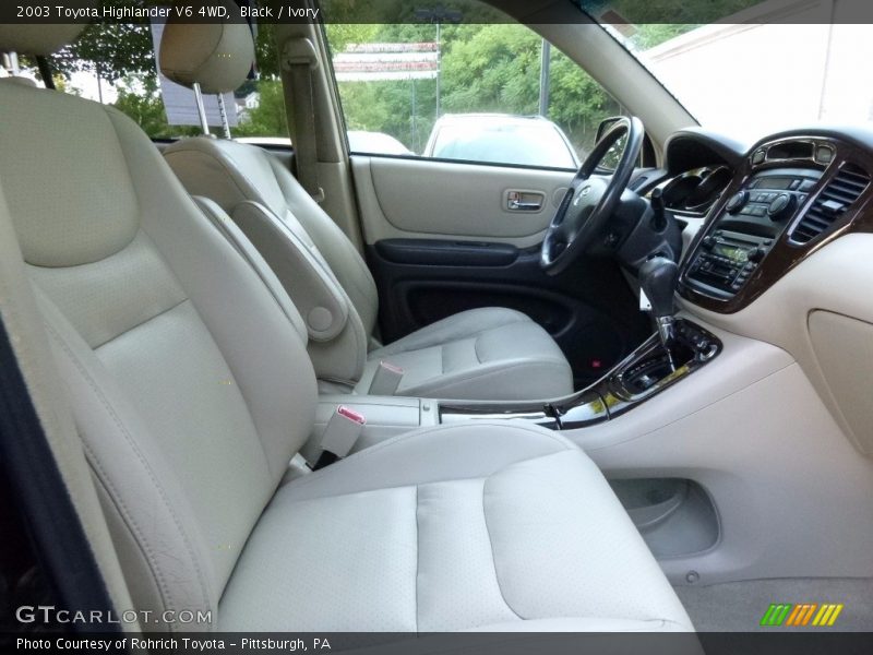 Black / Ivory 2003 Toyota Highlander V6 4WD