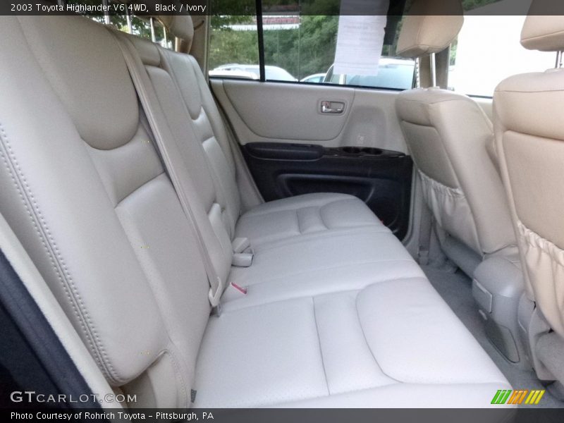 Black / Ivory 2003 Toyota Highlander V6 4WD