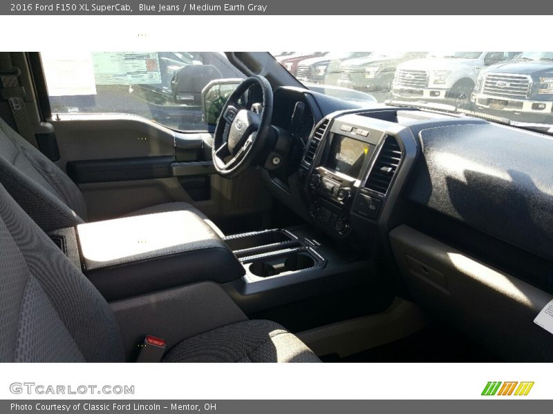 Blue Jeans / Medium Earth Gray 2016 Ford F150 XL SuperCab