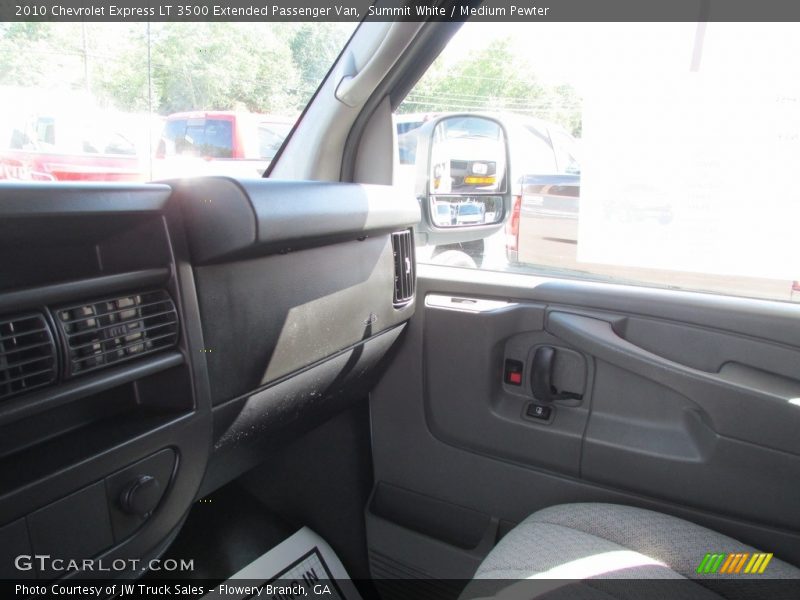 Summit White / Medium Pewter 2010 Chevrolet Express LT 3500 Extended Passenger Van