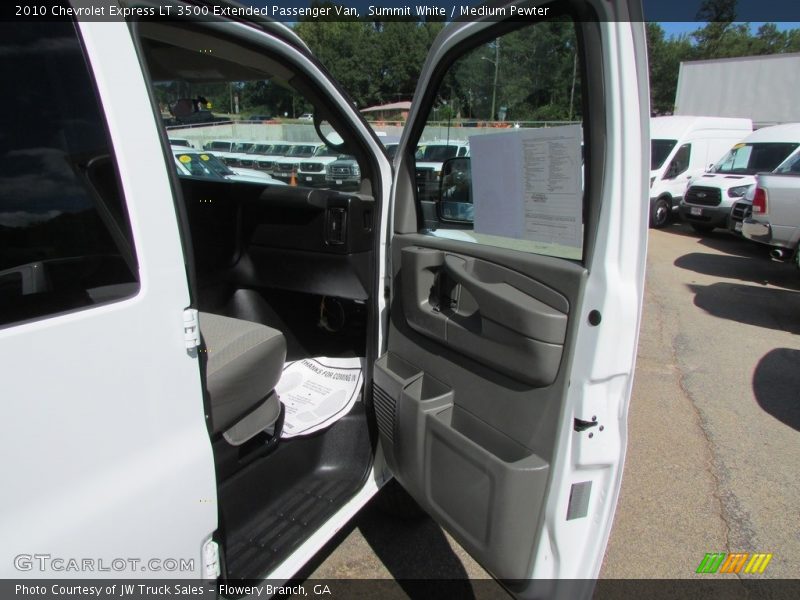 Summit White / Medium Pewter 2010 Chevrolet Express LT 3500 Extended Passenger Van