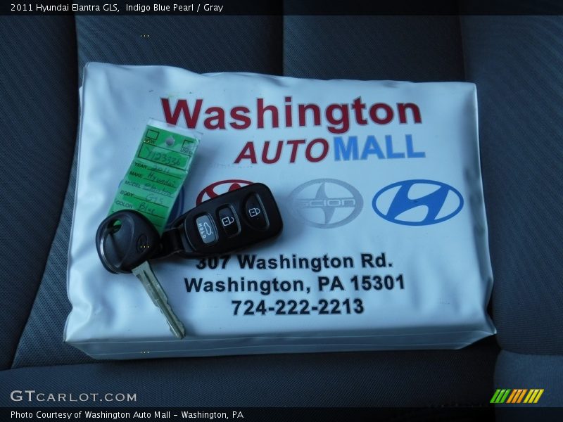 Indigo Blue Pearl / Gray 2011 Hyundai Elantra GLS