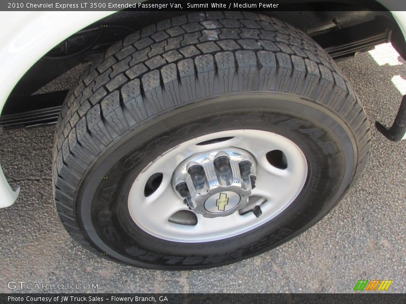 Summit White / Medium Pewter 2010 Chevrolet Express LT 3500 Extended Passenger Van