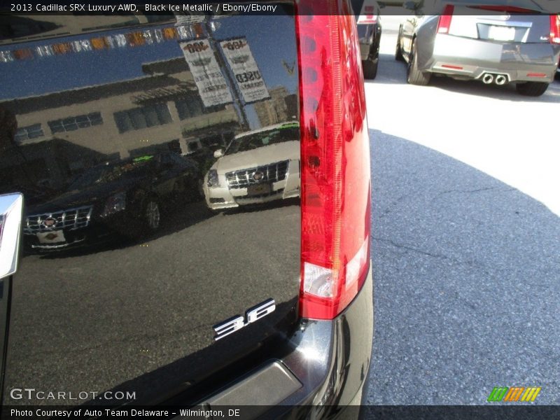 Black Ice Metallic / Ebony/Ebony 2013 Cadillac SRX Luxury AWD