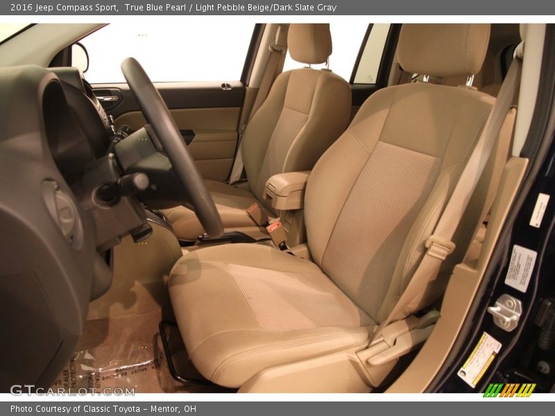 True Blue Pearl / Light Pebble Beige/Dark Slate Gray 2016 Jeep Compass Sport