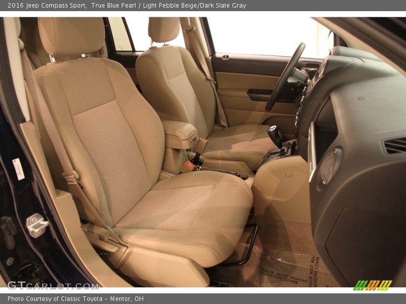 True Blue Pearl / Light Pebble Beige/Dark Slate Gray 2016 Jeep Compass Sport