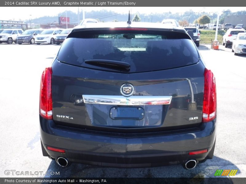 Graphite Metallic / Light Titanium/Ebony 2014 Cadillac SRX Luxury AWD