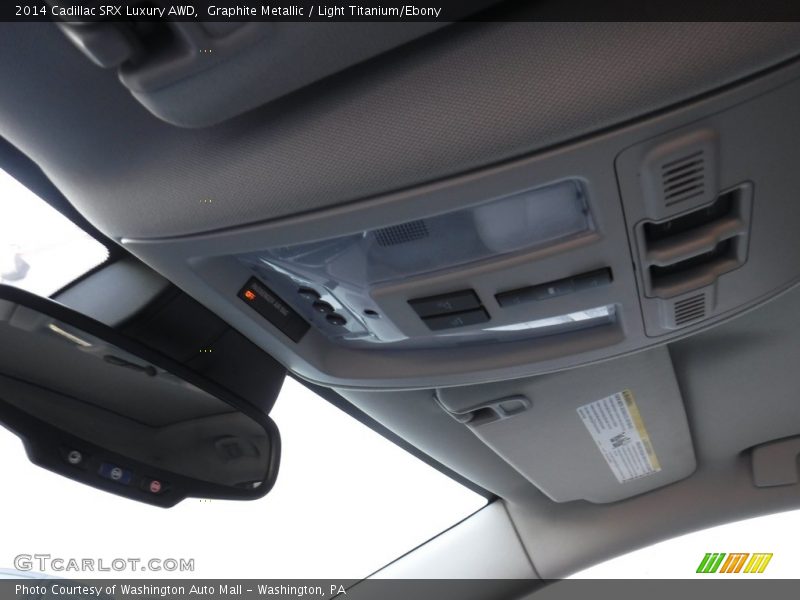 Graphite Metallic / Light Titanium/Ebony 2014 Cadillac SRX Luxury AWD