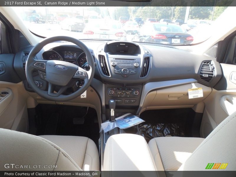 Canyon Ridge / Medium Light Stone 2017 Ford Escape SE