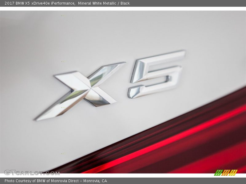 Mineral White Metallic / Black 2017 BMW X5 xDrive40e iPerformance