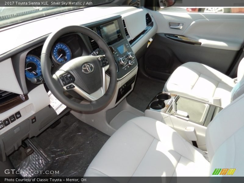 Silver Sky Metallic / Ash 2017 Toyota Sienna XLE