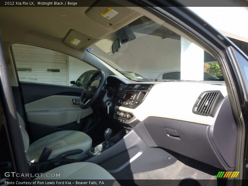 Midnight Black / Beige 2012 Kia Rio LX