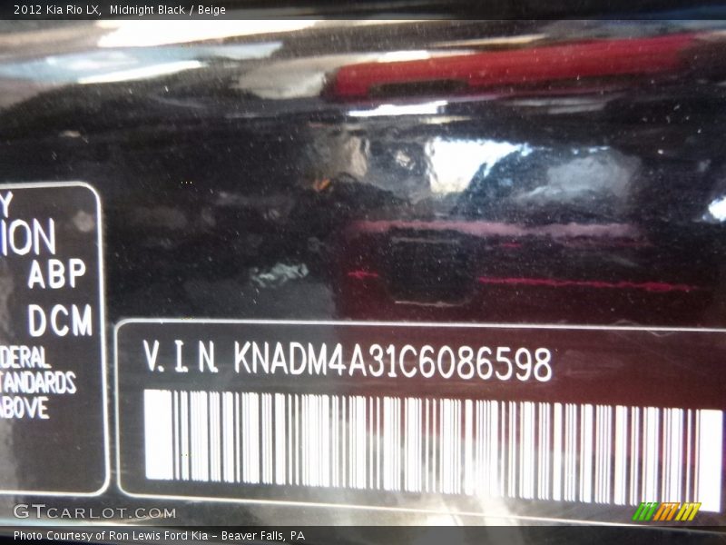 Midnight Black / Beige 2012 Kia Rio LX