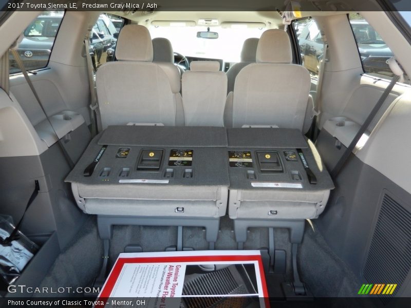 Predawn Gray Mica / Ash 2017 Toyota Sienna LE