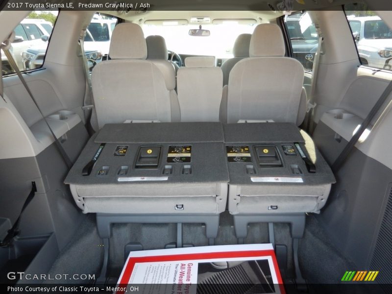 Predawn Gray Mica / Ash 2017 Toyota Sienna LE
