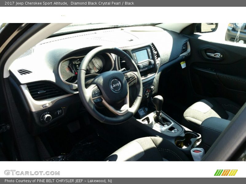Diamond Black Crystal Pearl / Black 2017 Jeep Cherokee Sport Altitude