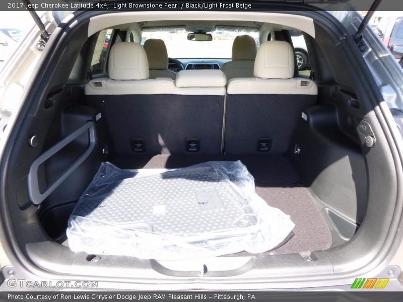 Light Brownstone Pearl / Black/Light Frost Beige 2017 Jeep Cherokee Latitude 4x4