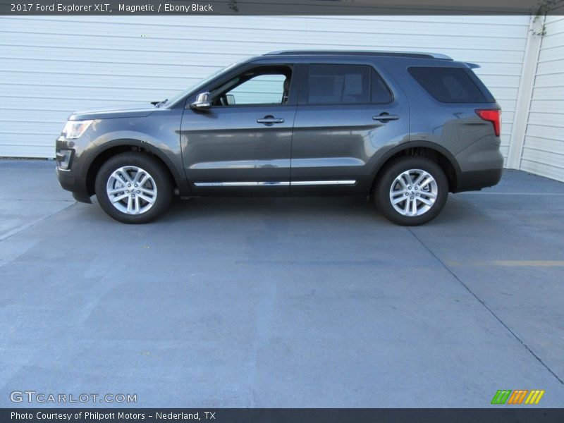 Magnetic / Ebony Black 2017 Ford Explorer XLT