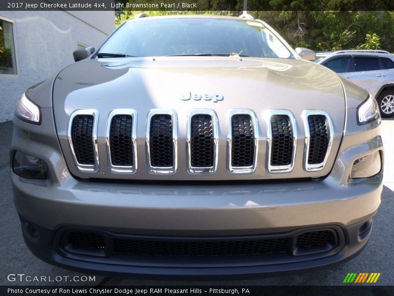 Light Brownstone Pearl / Black 2017 Jeep Cherokee Latitude 4x4