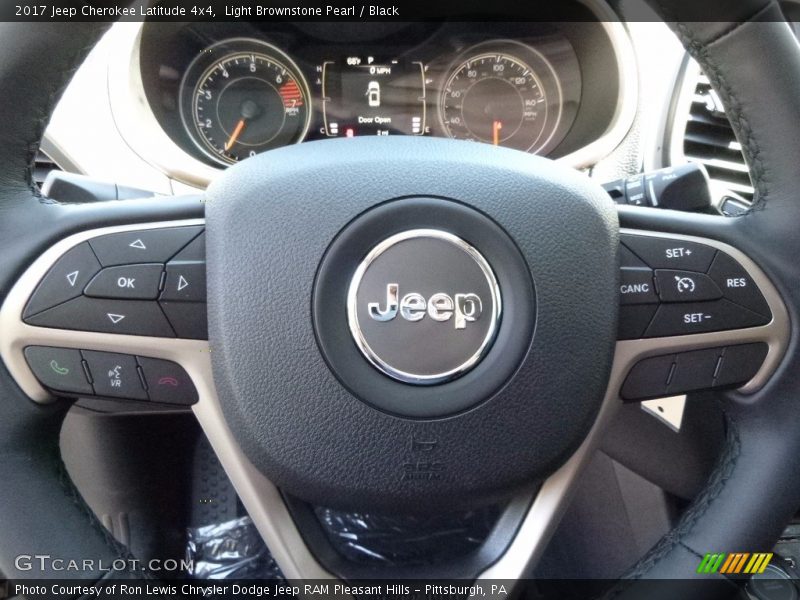 Light Brownstone Pearl / Black 2017 Jeep Cherokee Latitude 4x4