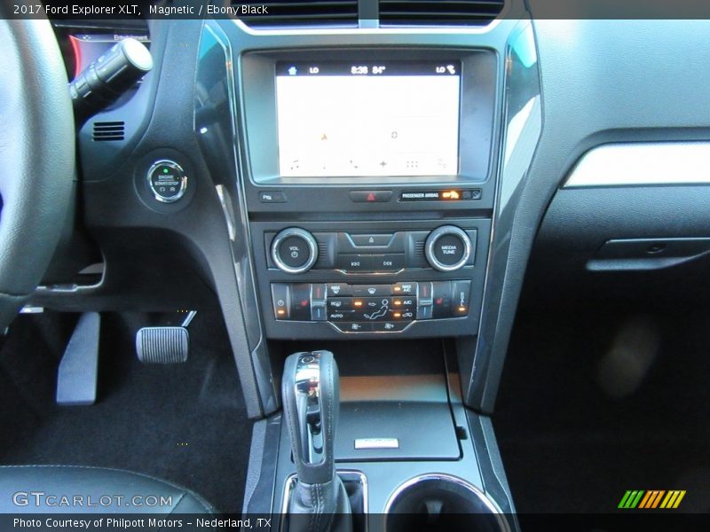 Magnetic / Ebony Black 2017 Ford Explorer XLT