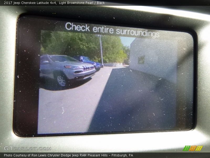 Light Brownstone Pearl / Black 2017 Jeep Cherokee Latitude 4x4
