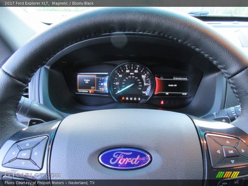 Magnetic / Ebony Black 2017 Ford Explorer XLT