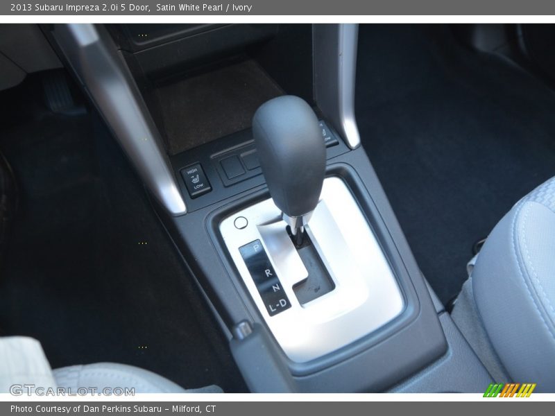 Satin White Pearl / Ivory 2013 Subaru Impreza 2.0i 5 Door