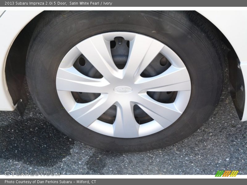 Satin White Pearl / Ivory 2013 Subaru Impreza 2.0i 5 Door