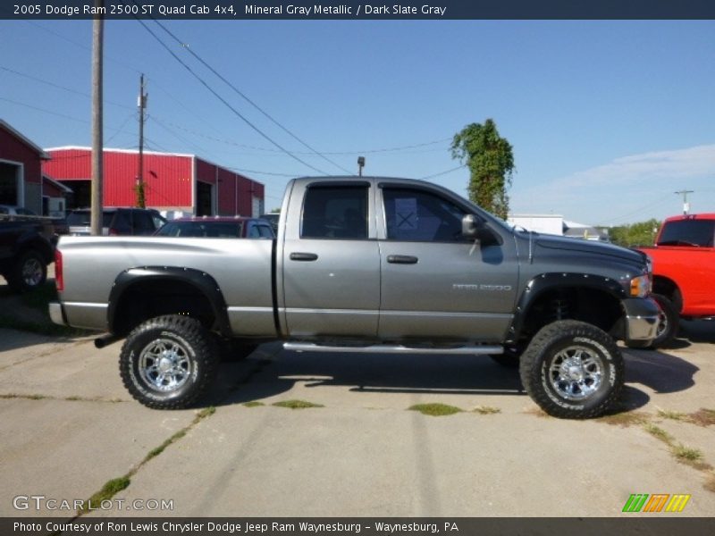 Mineral Gray Metallic / Dark Slate Gray 2005 Dodge Ram 2500 ST Quad Cab 4x4