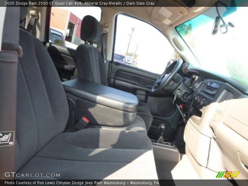 Mineral Gray Metallic / Dark Slate Gray 2005 Dodge Ram 2500 ST Quad Cab 4x4