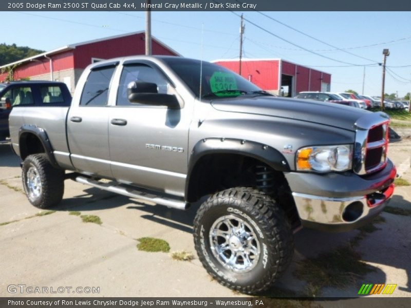 Mineral Gray Metallic / Dark Slate Gray 2005 Dodge Ram 2500 ST Quad Cab 4x4