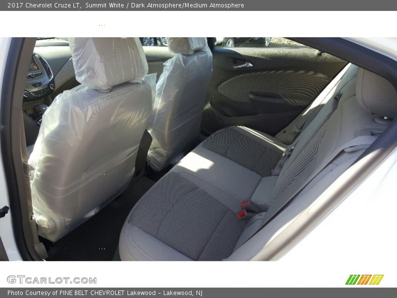 Summit White / Dark Atmosphere/Medium Atmosphere 2017 Chevrolet Cruze LT