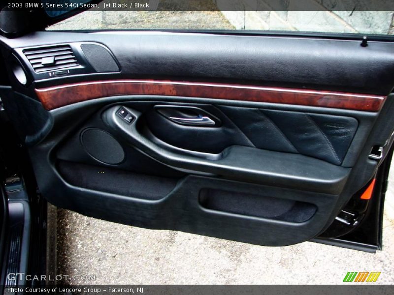 Jet Black / Black 2003 BMW 5 Series 540i Sedan