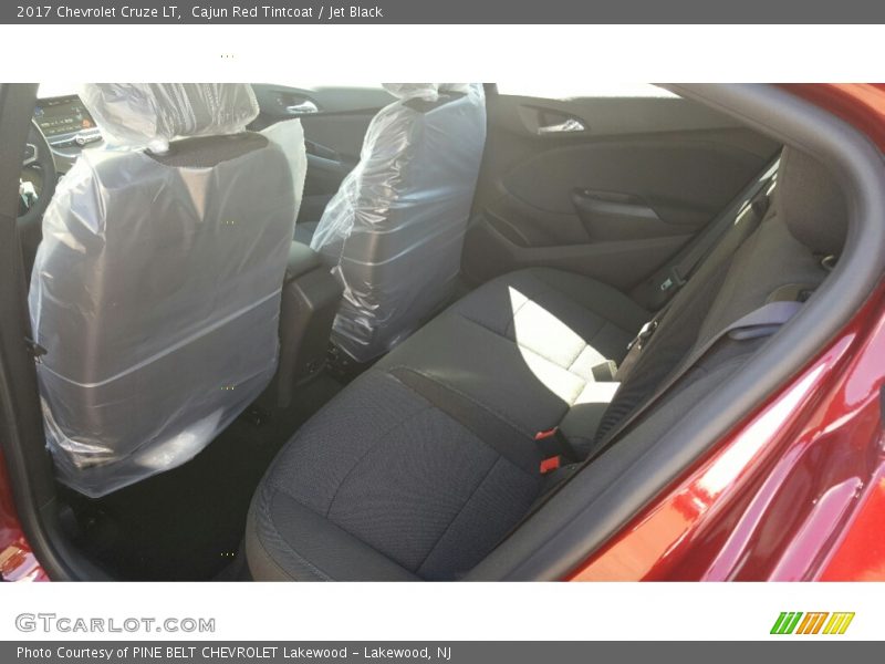Cajun Red Tintcoat / Jet Black 2017 Chevrolet Cruze LT