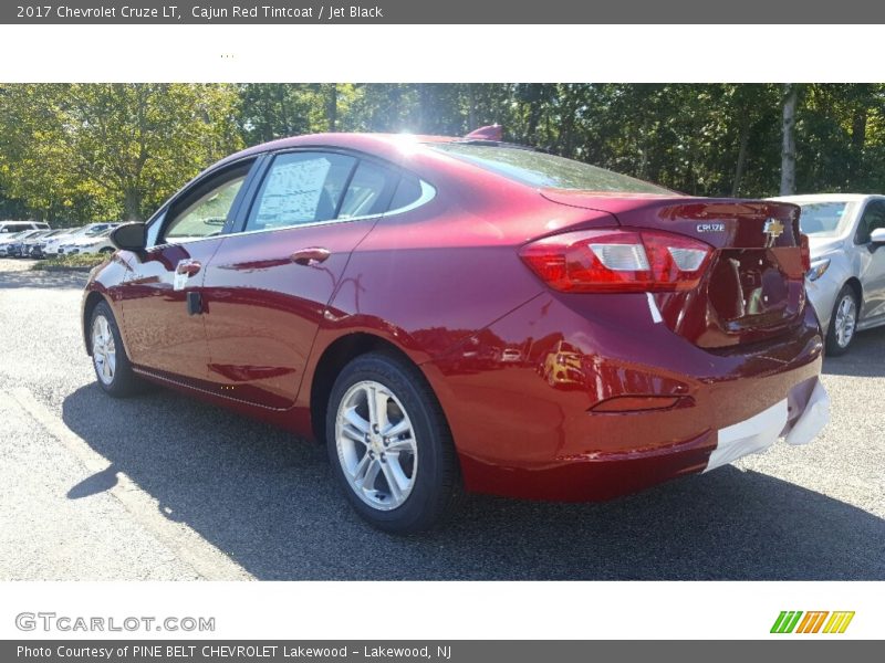 Cajun Red Tintcoat / Jet Black 2017 Chevrolet Cruze LT